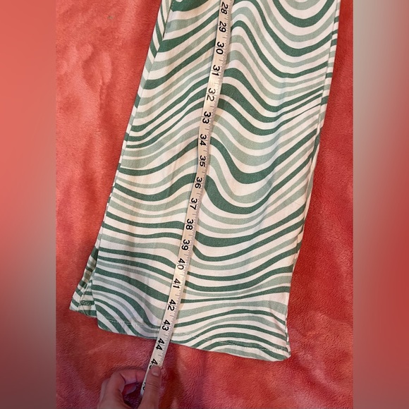 Machine Green Swirl High-Waisted Flare Jeans Size 3 - Picture 8 of 12